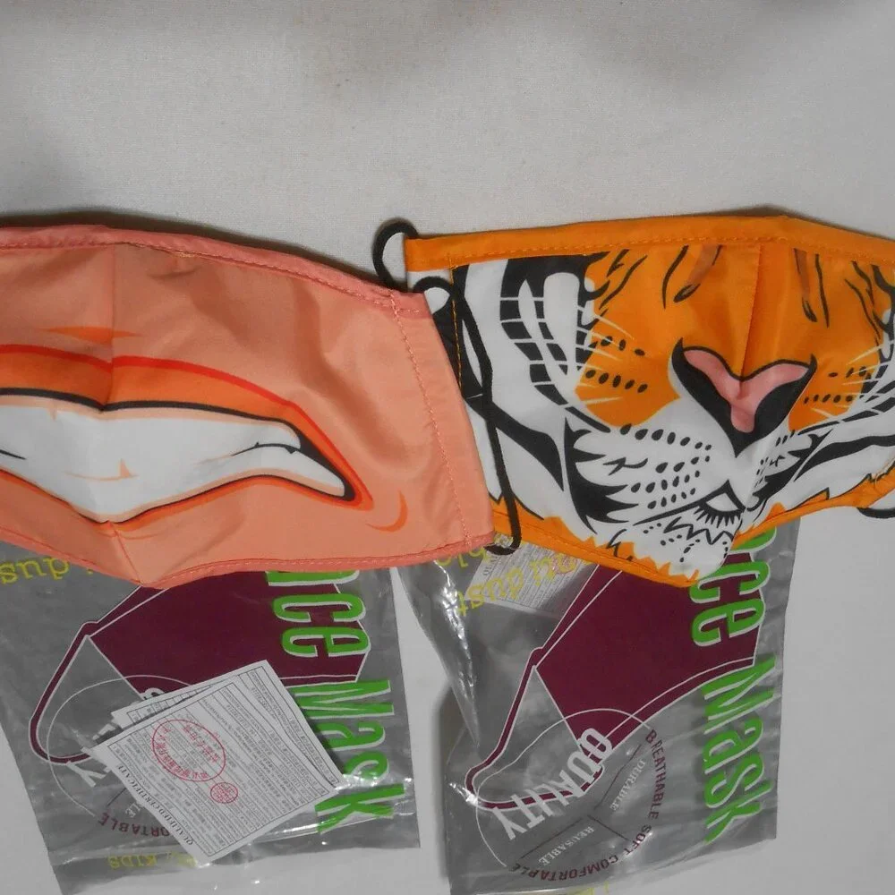 2 NEW KIDS UNISEX FACE MASKS SAFE MOUTH PROTECTION WASHABLE BREATHABLE SOFT 👦👸